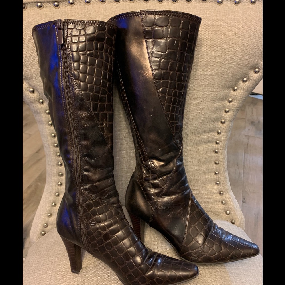 Brown Metallic Boot